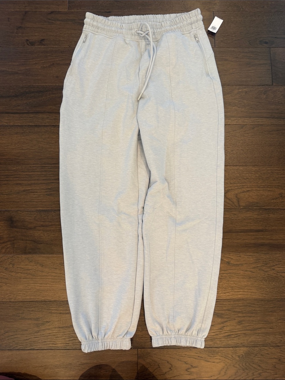 Old Navy Dynamic Fleece Joggers Light Gray Size Small NWT